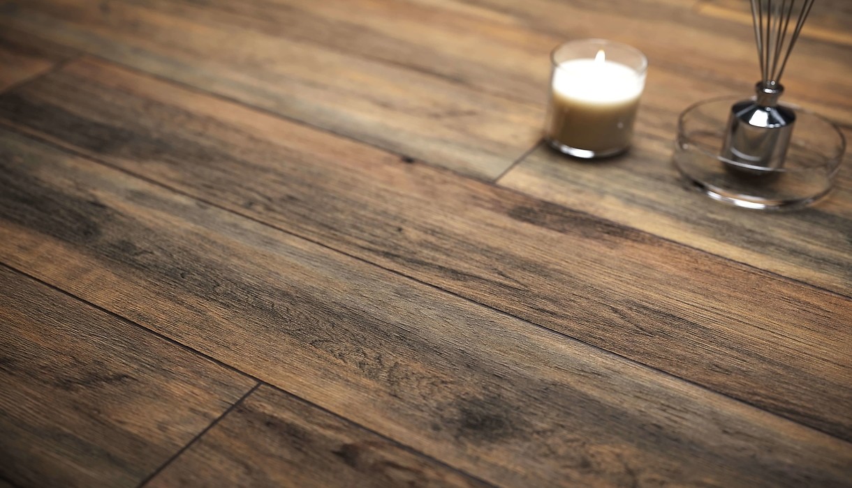grandwood 180 rustic mocca bathroom 2